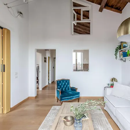 公寓 Hostly-light And Wood Midtown-near Trevi 罗马