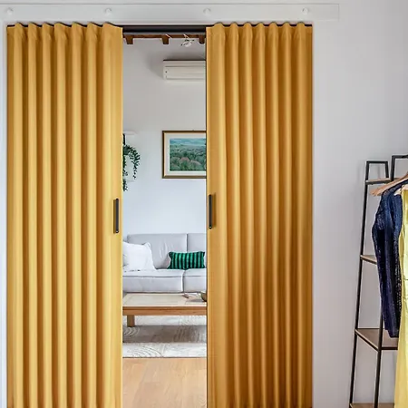 Hostly-light And Wood Midtown-near Trevi *