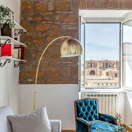 Hostly-light And Wood Midtown-near Trevi * 罗马