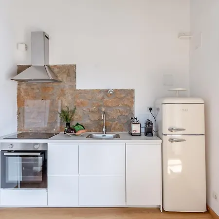 Hostly-light And Wood Midtown-near Trevi 罗马